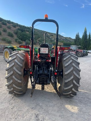 Tractor Massey Ferguson 4255 Rojo