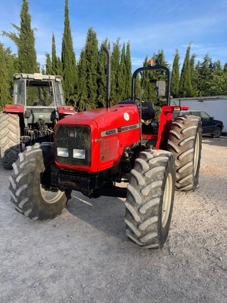 Tractor Massey Ferguson 4255 Rojo