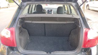 Toyota Auris 2012