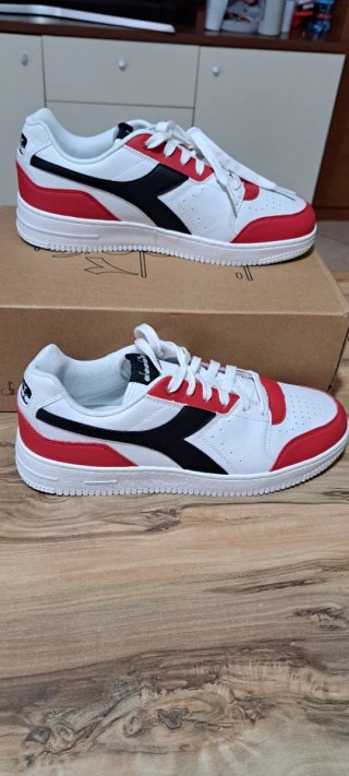 Scarpe Diadora Bianche e Rosse