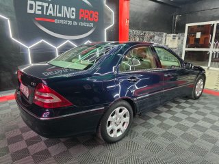 Mercedes-Benz Clase C220 DIESEL