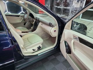 Mercedes-Benz Clase C220 DIESEL