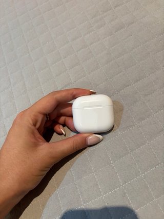 Airpods 4 Apple Blanco comprados en diciembre
