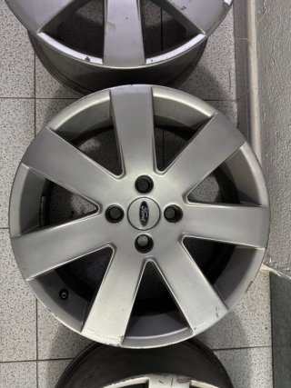 Llantas Ford Focus