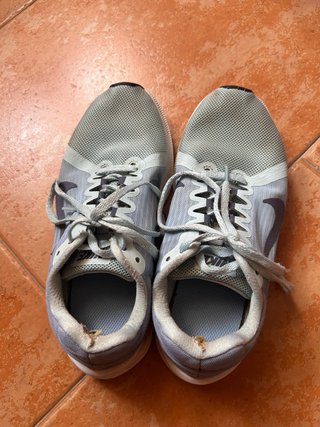 Zapatillas Nike Running Azules y Grises