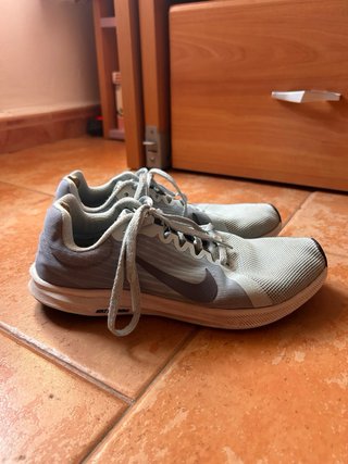 Zapatillas Nike Running Azules y Grises
