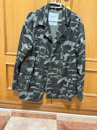 Chaqueta militar Pull&Bear Talla S