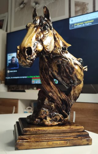 Escultura de caballos dorados 43 cm alto