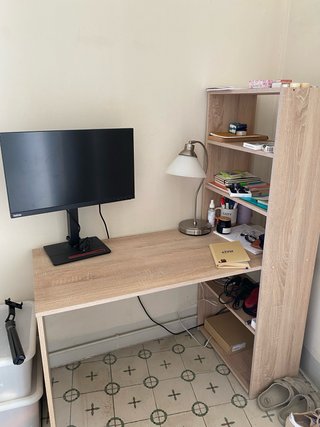 Escritorio y Estantería Madera Clara