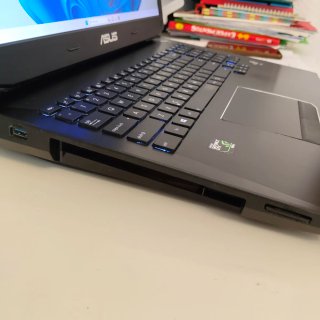 Portátil Gaming Asus ROG