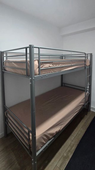 Litera convertible en 2 camas individuales