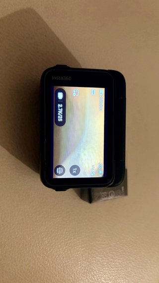 Insta360 Ace Pro 2 + MicroSD 1TB Kit