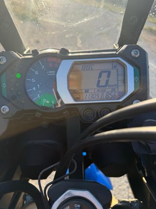 Yamaha Super Tenere Azul con Extras