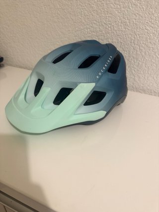 Casco de bici azul talla M