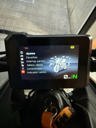 KTM Duke 125 2024 con GARANTIA OFICIAL