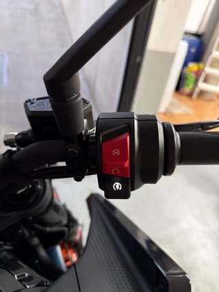 KTM Duke 125 2024 con GARANTIA OFICIAL