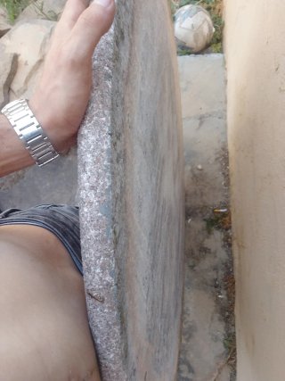 Sobremesa redonda mármol y piedra