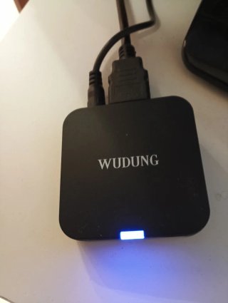 Televisor Sungoo 32 + adaptador internet.