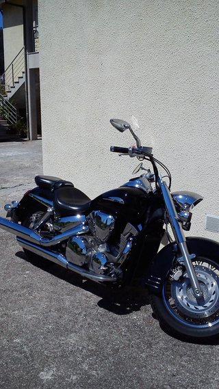 Honda VTX 1300 Cruiser Negra