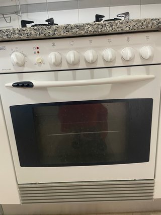Conjunto plscs 4 fuegos y horno electritrico Teka