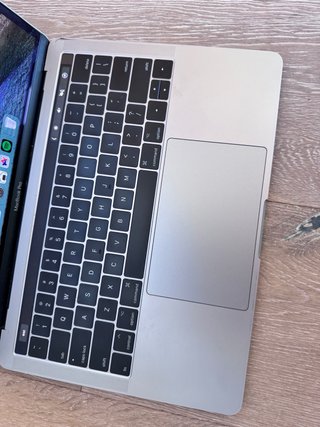 MacBook Pro 13 16GB Plata