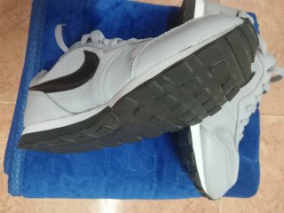 Zapatillas Nike Grises
