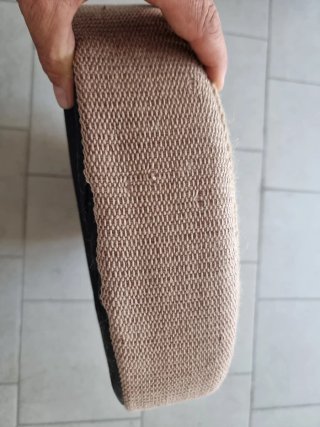 Tiragraffi per gatti a forma di tappeto