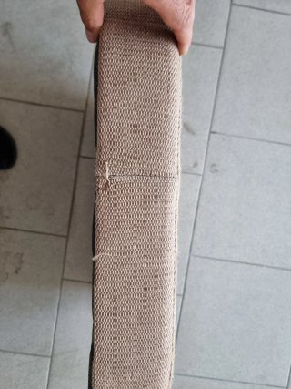 Tiragraffi per gatti a forma di tappeto