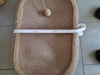 Tiragraffi per gatti a forma di tappeto