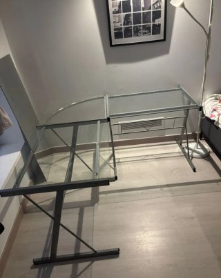 Mesa escritorio cristal angular
