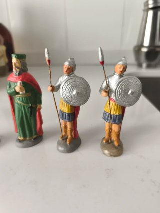 Lote 4 figuras Belén antiguas de portal de Belén b