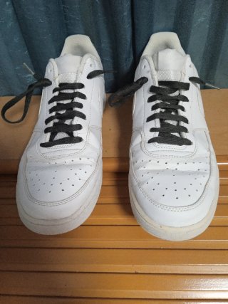 TALLA 45.Zapatillas Nike Blancas Muy Comodas.