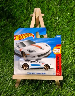 Hotwheels 11 Corvette Grand Sport