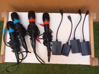 PlayStation 2 + 4 Micrófonos SingStar + juegos