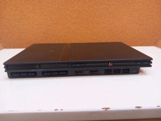 PlayStation 2 + 4 Micrófonos SingStar + juegos