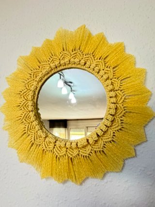Espejo Macramé Amarillo