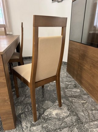 Salón completo: sofá y muebles