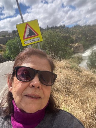 Ofrezco mis servicios de limpiadora y cuidadora