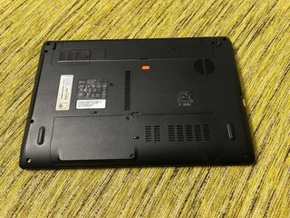 Portátil Acer - SIN DISCO DURO - NEGOCIABLE