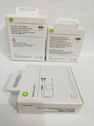 Caricatore iPhone 20W e EarPods USB-C