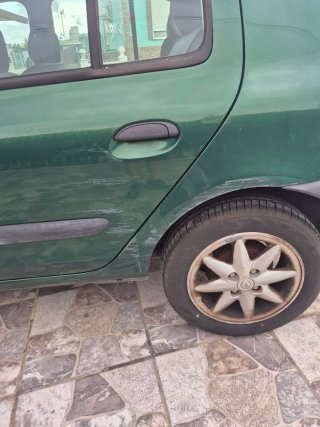 Renault Clio 2002