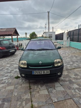 Renault Clio 2002