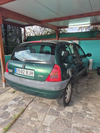 Renault Clio 2002