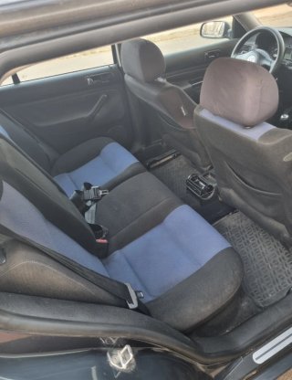 Volkswagen Golf 2000