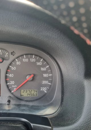 Volkswagen Golf 2000