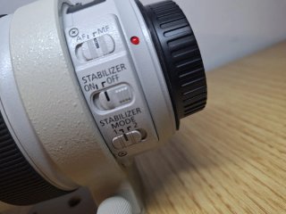 CANON EF 70-300 F:4-5.6 L IS USM