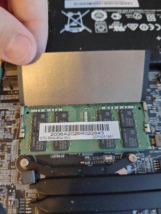 MSI Modern 14 i7-10510U a arreglar