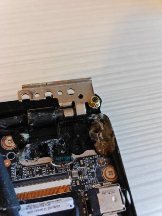MSI Modern 14 i7-10510U a arreglar