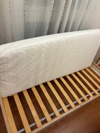Cama infantil de madera