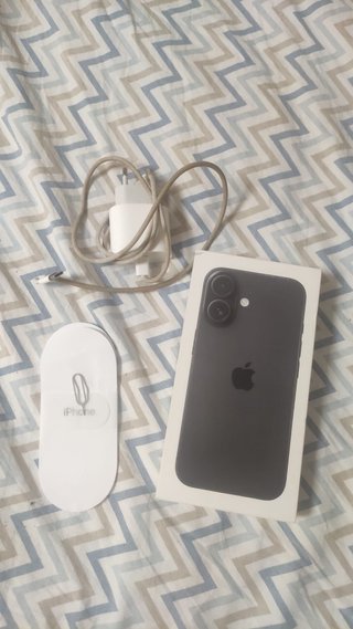 iPhone 16 Negro
